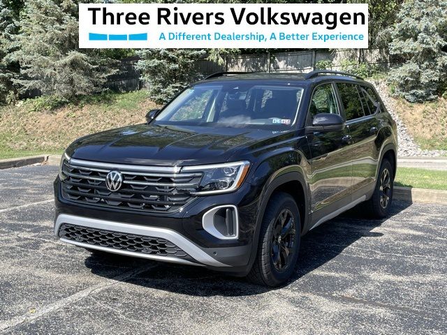 2024 Volkswagen Atlas 2.0T Peak Edition SEL