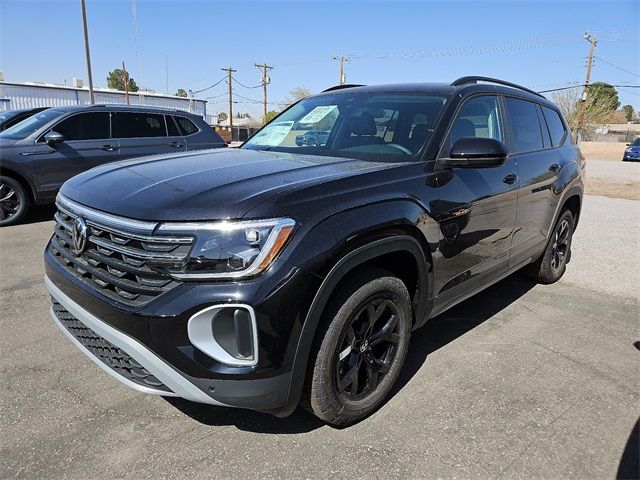 2024 Volkswagen Atlas 2.0T Peak Edition SE w/Technology