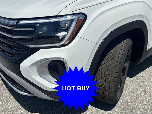 2024 Volkswagen Atlas 2.0T Peak Edition SE w/Technology