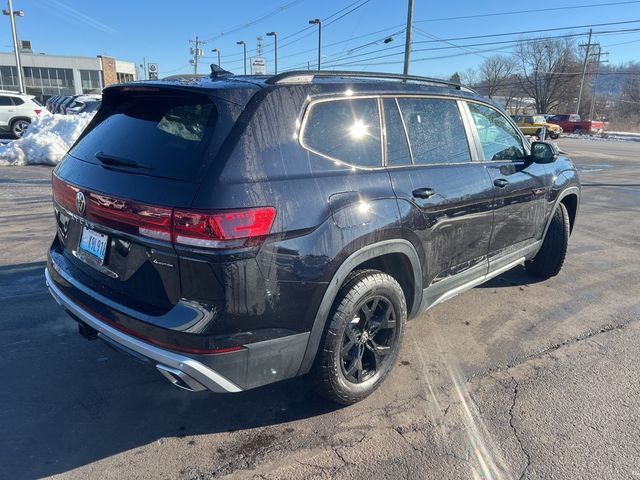 2024 Volkswagen Atlas 2.0T Peak Edition SE w/Technology