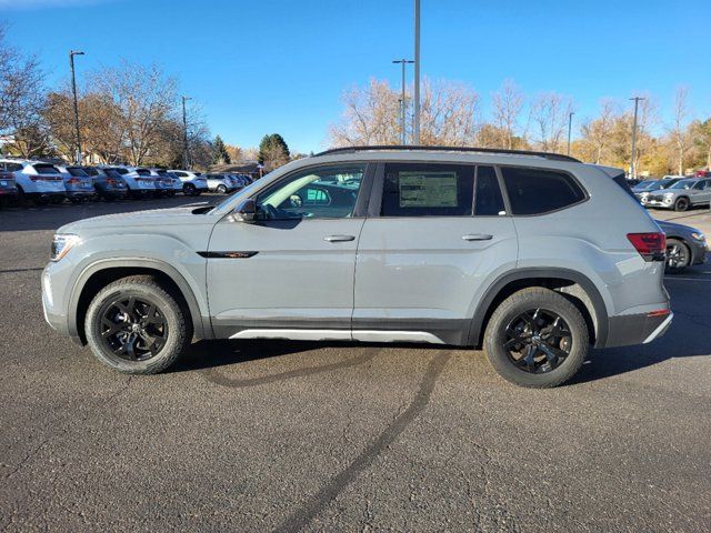 2024 Volkswagen Atlas 2.0T Peak Edition SE w/Technology