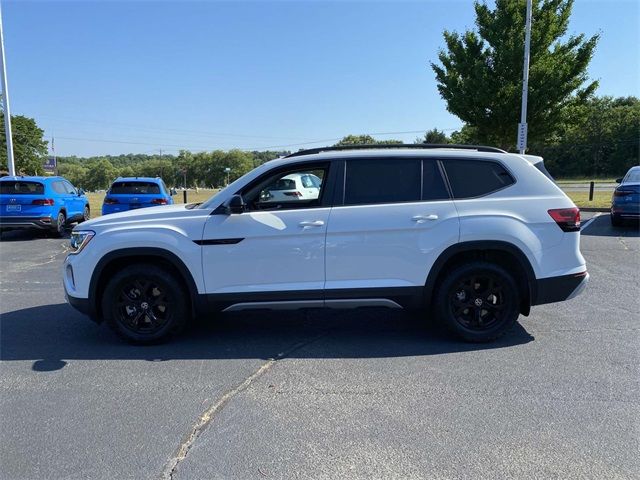 2024 Volkswagen Atlas 2.0T Peak Edition SE w/Technology