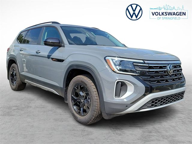 2024 Volkswagen Atlas 2.0T Peak Edition SE w/Technology