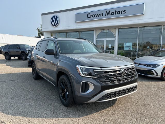 2024 Volkswagen Atlas 2.0T Peak Edition SE w/Technology