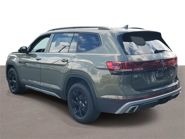 2024 Volkswagen Atlas 2.0T Peak Edition SE w/Technology