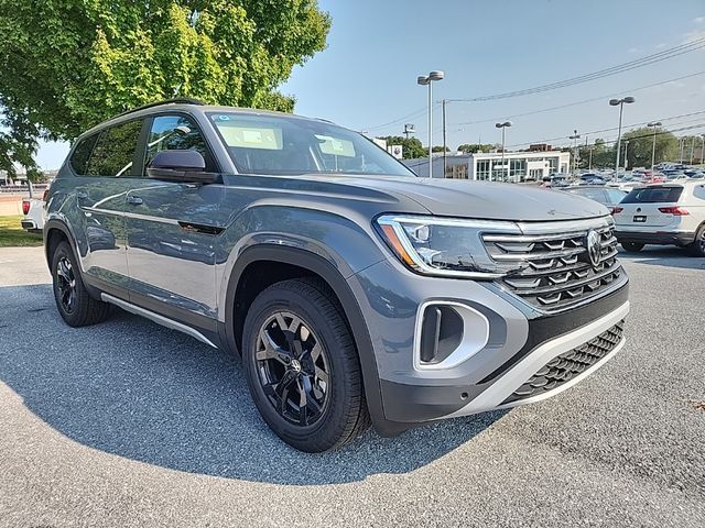 2024 Volkswagen Atlas 2.0T Peak Edition SE w/Technology