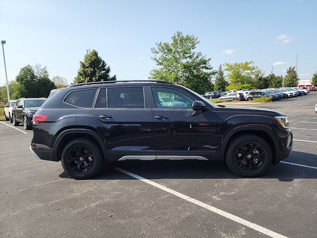 2024 Volkswagen Atlas 2.0T Peak Edition SE w/Technology