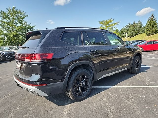 2024 Volkswagen Atlas 2.0T Peak Edition SE w/Technology