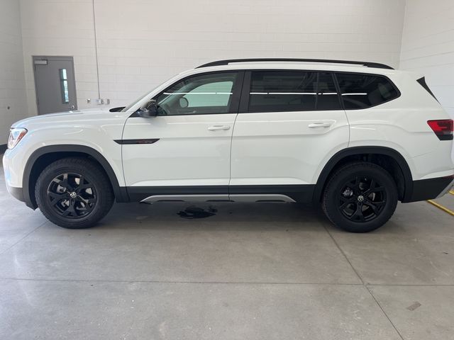 2024 Volkswagen Atlas 2.0T Peak Edition SE w/Technology