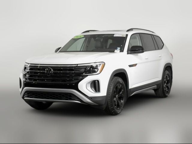 2024 Volkswagen Atlas 2.0T Peak Edition SE w/Technology