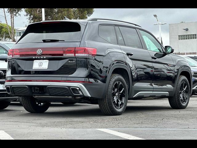 2024 Volkswagen Atlas 2.0T Peak Edition SE w/Technology