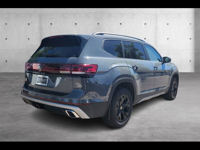 2024 Volkswagen Atlas 2.0T Peak Edition SE w/Technology