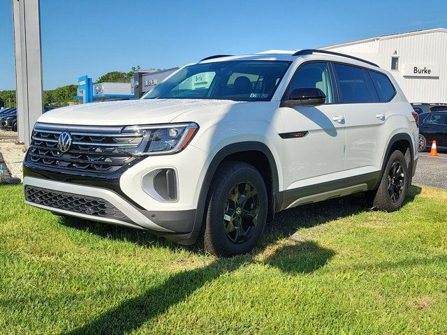 2024 Volkswagen Atlas 2.0T Peak Edition SE w/Technology