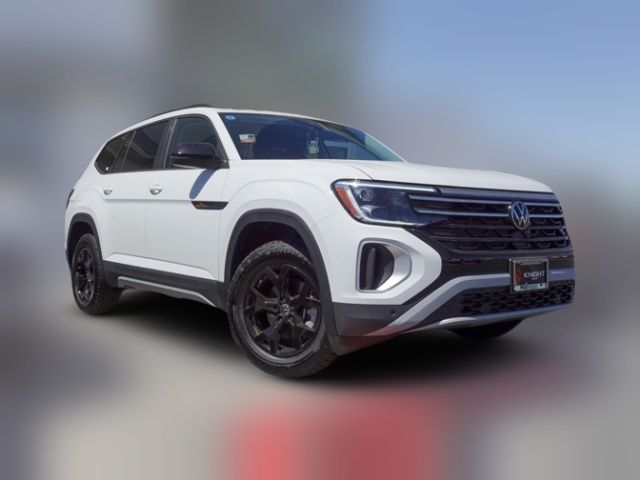 2024 Volkswagen Atlas 2.0T Peak Edition SE w/Technology