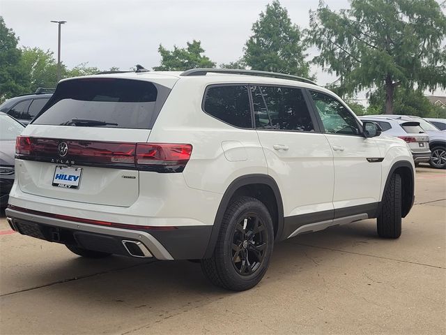 2024 Volkswagen Atlas 2.0T Peak Edition SE w/Technology