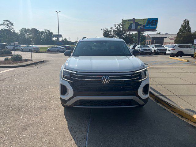 2024 Volkswagen Atlas 2.0T Peak Edition SE w/Technology