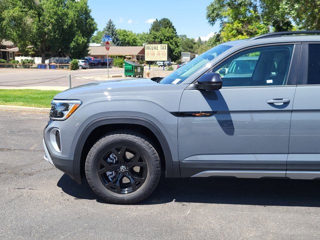 2024 Volkswagen Atlas 2.0T Peak Edition SE w/Technology