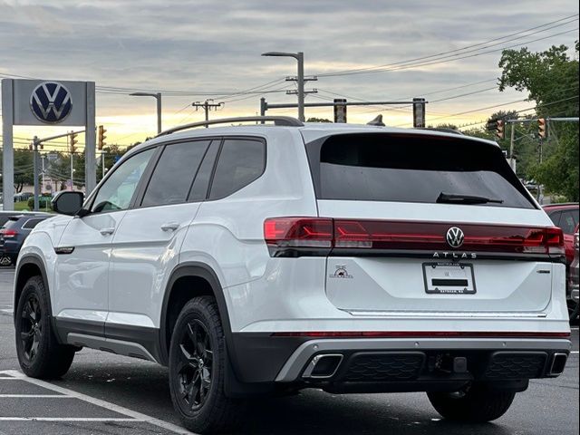 2024 Volkswagen Atlas 2.0T Peak Edition SE w/Technology