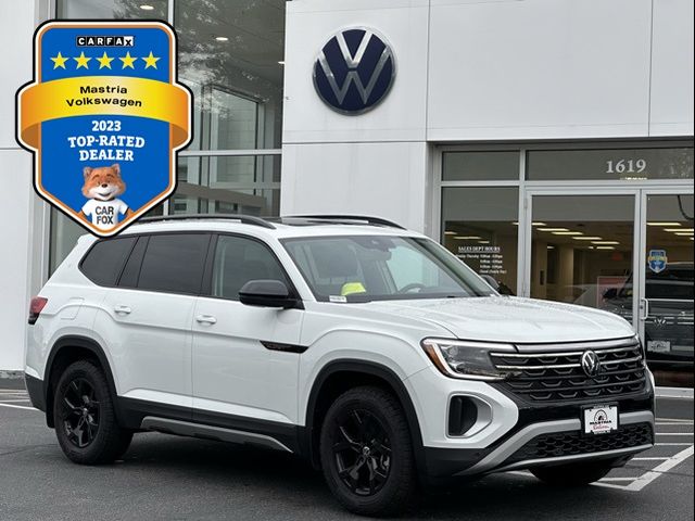 2024 Volkswagen Atlas 2.0T Peak Edition SE w/Technology