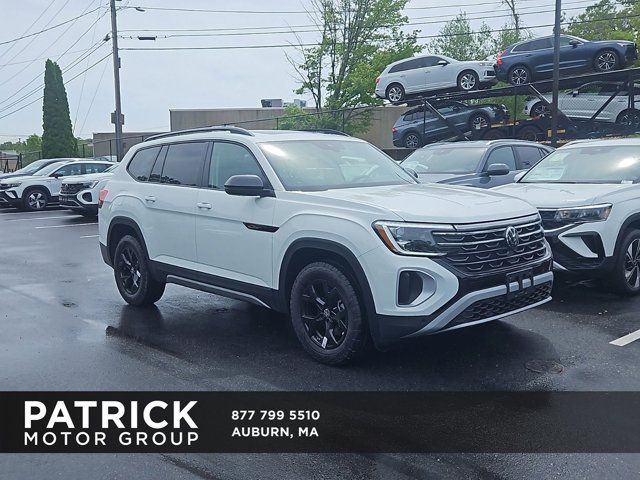 2024 Volkswagen Atlas 2.0T Peak Edition SE w/Technology