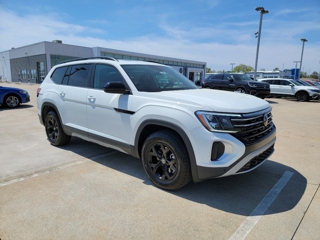 2024 Volkswagen Atlas 2.0T Peak Edition SE w/Technology