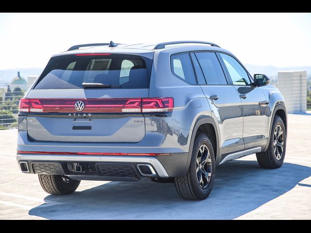 2024 Volkswagen Atlas 2.0T Peak Edition SE w/Technology