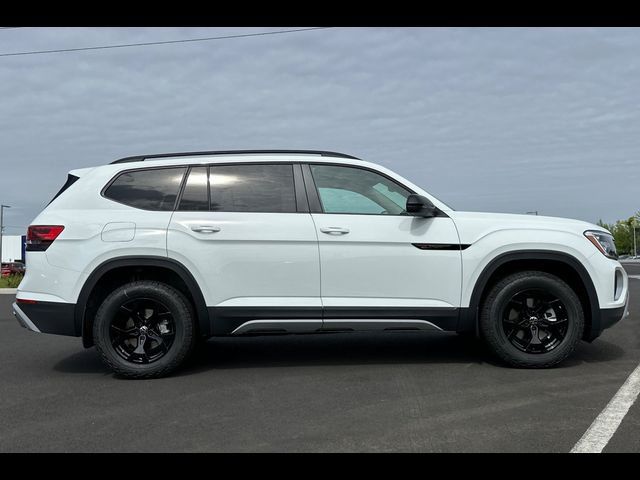 2024 Volkswagen Atlas 2.0T Peak Edition SE w/Technology