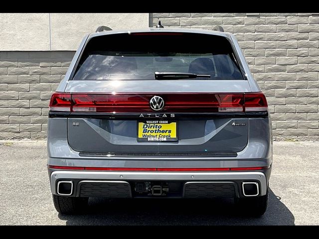 2024 Volkswagen Atlas 2.0T Peak Edition SE w/Technology