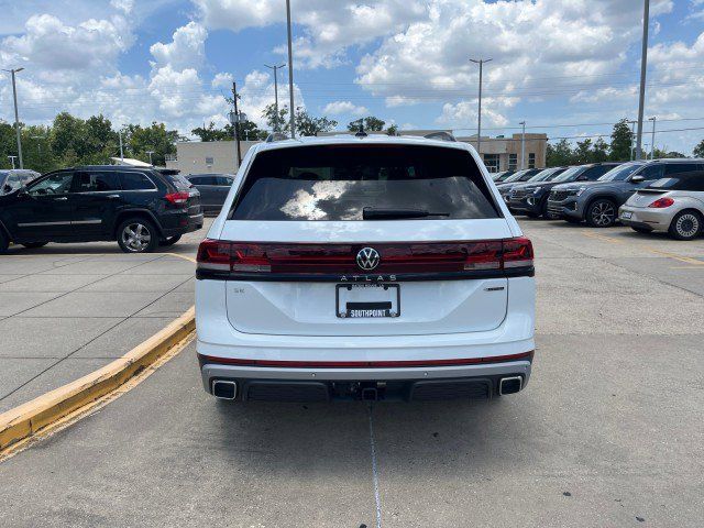 2024 Volkswagen Atlas 2.0T Peak Edition SE w/Technology