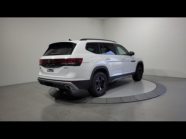 2024 Volkswagen Atlas 2.0T Peak Edition SE w/Technology