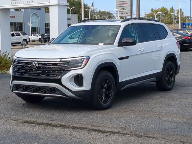 2024 Volkswagen Atlas 2.0T Peak Edition SE w/Technology