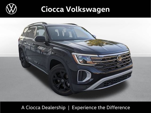 2024 Volkswagen Atlas 2.0T Peak Edition SE w/Technology