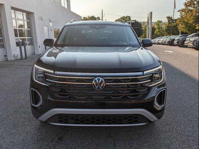 2024 Volkswagen Atlas 2.0T Peak Edition SE w/Technology