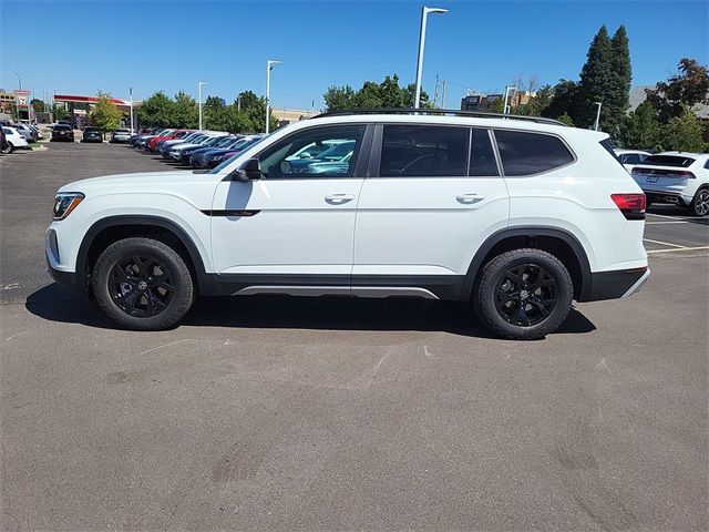 2024 Volkswagen Atlas 2.0T Peak Edition SE w/Technology