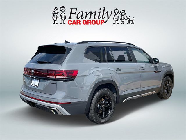 2024 Volkswagen Atlas 2.0T Peak Edition SE w/Technology