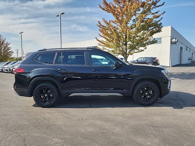 2024 Volkswagen Atlas 2.0T Peak Edition SE w/Technology