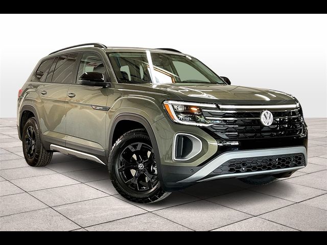 2024 Volkswagen Atlas 2.0T Peak Edition SE w/Technology