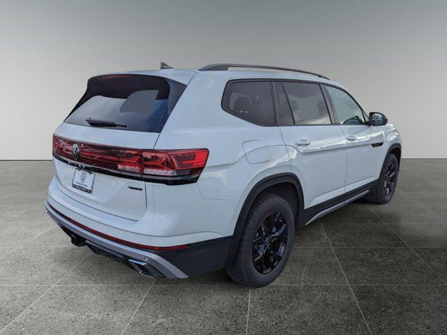 2024 Volkswagen Atlas 2.0T Peak Edition SE w/Technology