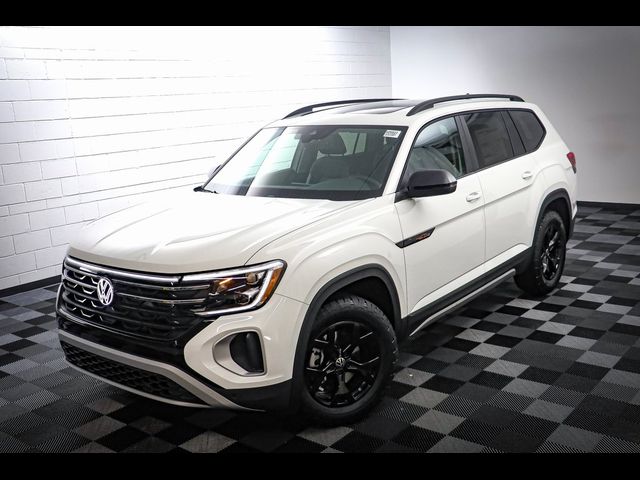 2024 Volkswagen Atlas 2.0T Peak Edition SE w/Technology