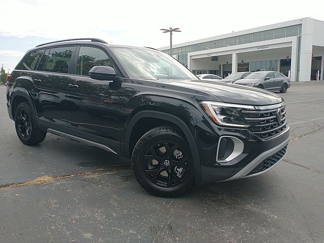 2024 Volkswagen Atlas 2.0T Peak Edition SE w/Technology