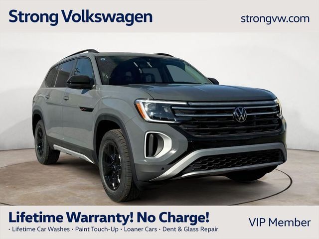 2024 Volkswagen Atlas 2.0T Peak Edition SE w/Technology