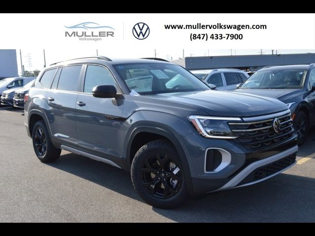 2024 Volkswagen Atlas 2.0T Peak Edition SE w/Technology