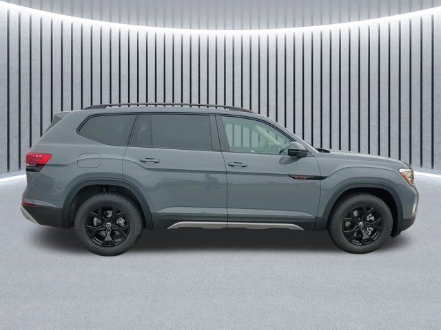 2024 Volkswagen Atlas 2.0T Peak Edition SE w/Technology