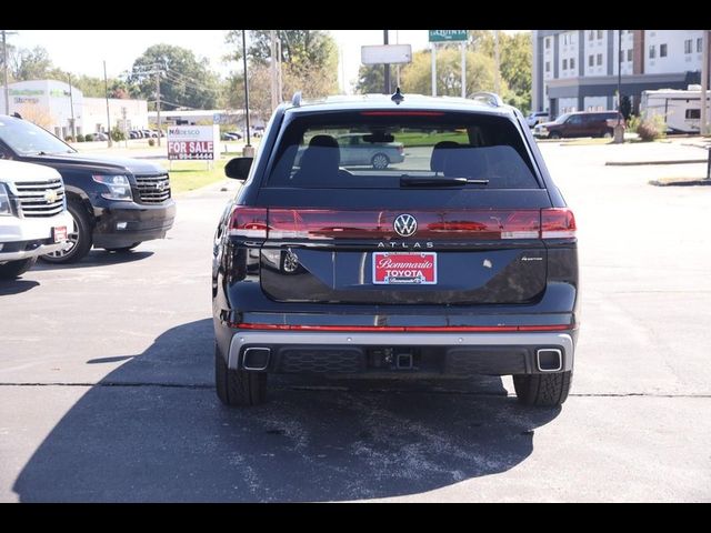 2024 Volkswagen Atlas 2.0T Peak Edition SE w/Technology