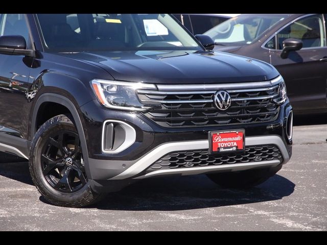 2024 Volkswagen Atlas 2.0T Peak Edition SE w/Technology