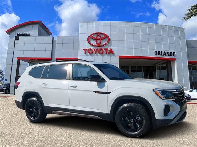 2024 Volkswagen Atlas 2.0T Peak Edition SE w/Technology