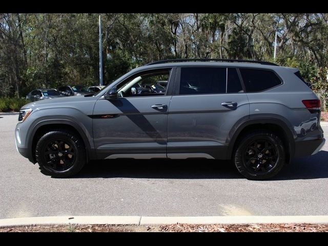 2024 Volkswagen Atlas 2.0T Peak Edition SE w/Technology