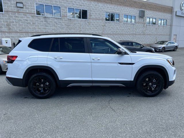 2024 Volkswagen Atlas 2.0T Peak Edition SE w/Technology