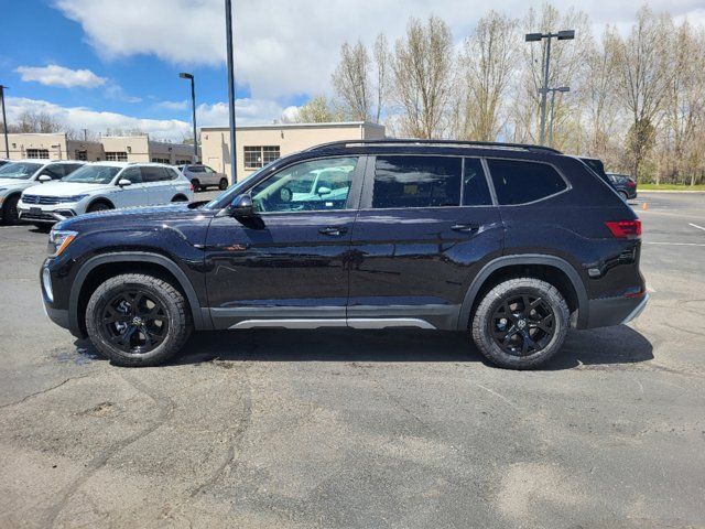 2024 Volkswagen Atlas 2.0T Peak Edition SE w/Technology