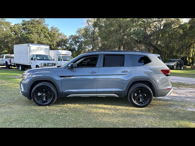 2024 Volkswagen Atlas 2.0T Peak Edition SE w/Technology